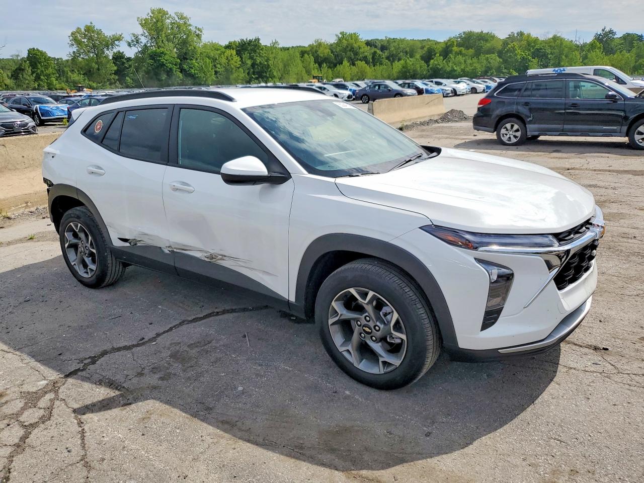 2025 CHEVROLET TRAX 1LT — снимка 4