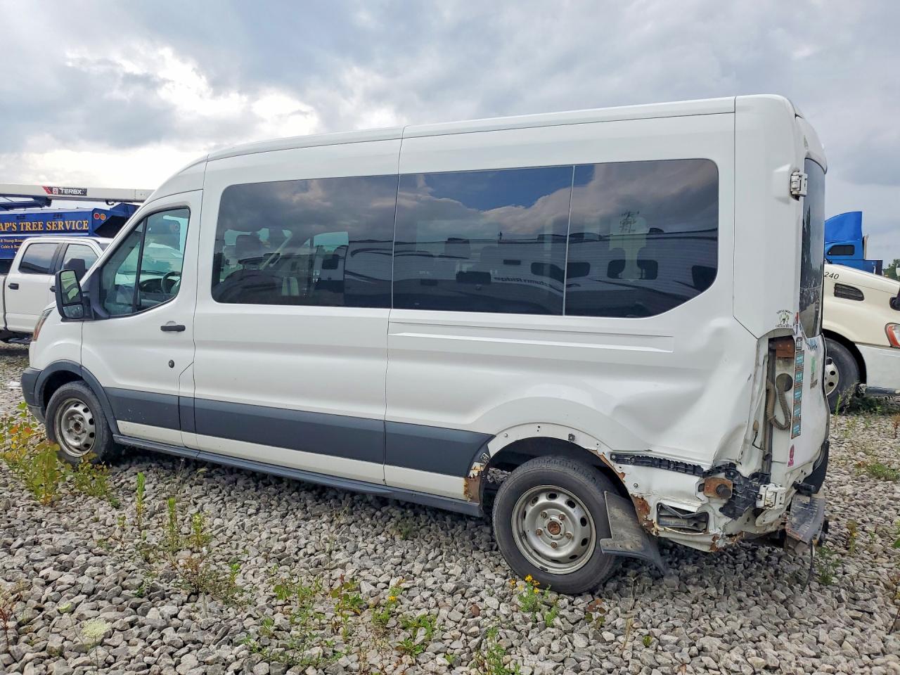 2015 FORD TRANSIT T-350 — снимка 2