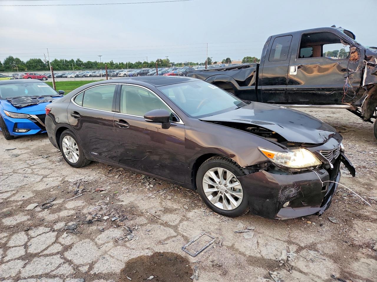 2013 LEXUS ES 300H — снимка 4