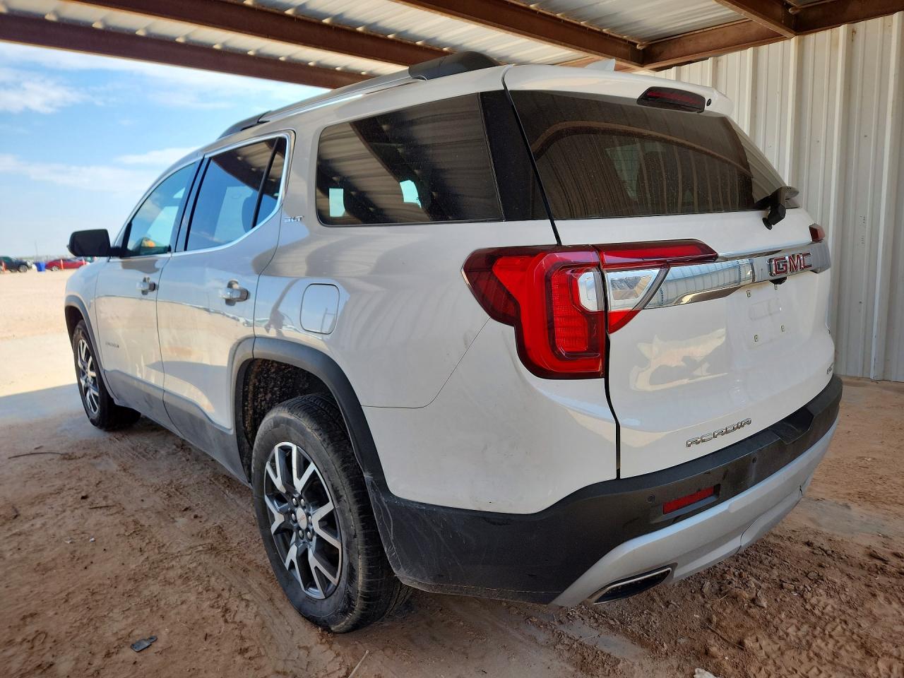 2023 GMC ACADIA SLT — снимка 2
