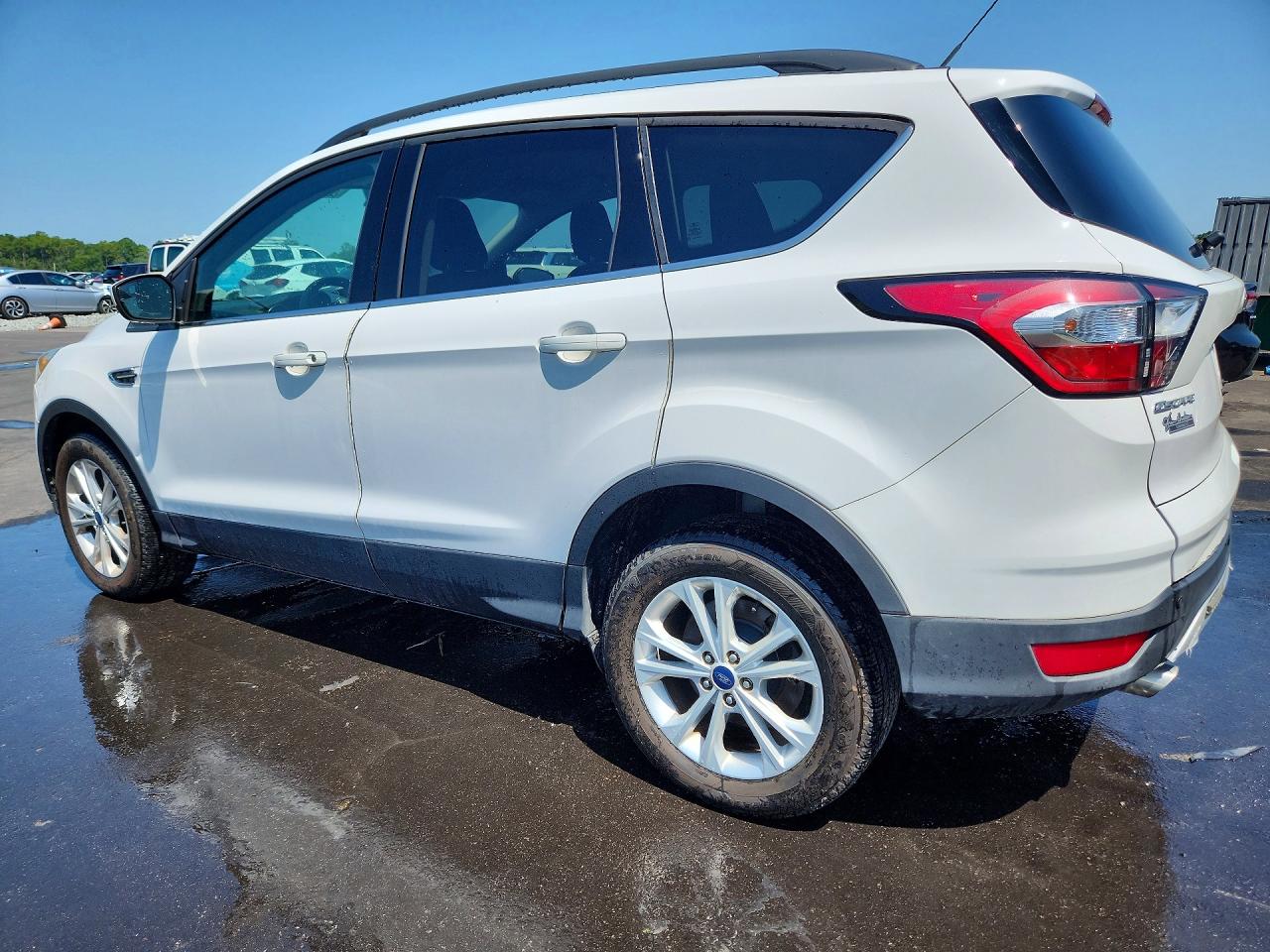 2018 FORD ESCAPE SE — снимка 2