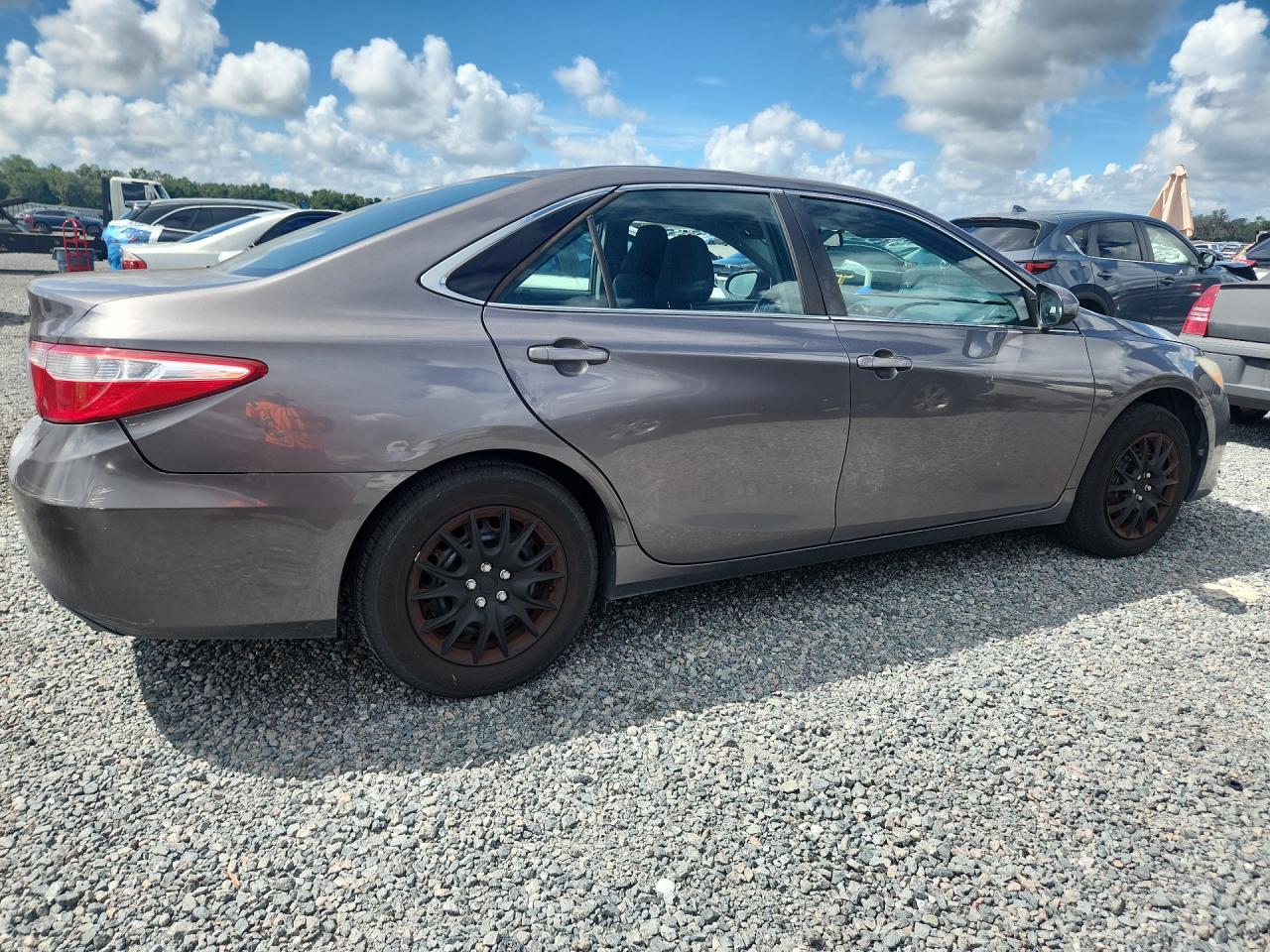 2016 TOYOTA CAMRY LE — снимка 3