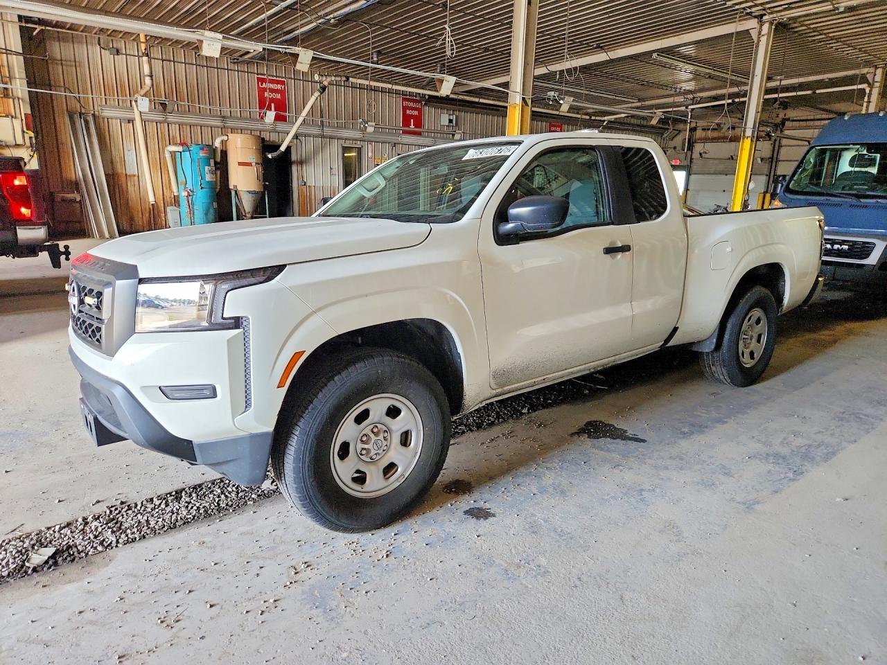 2024 NISSAN FRONTIER S