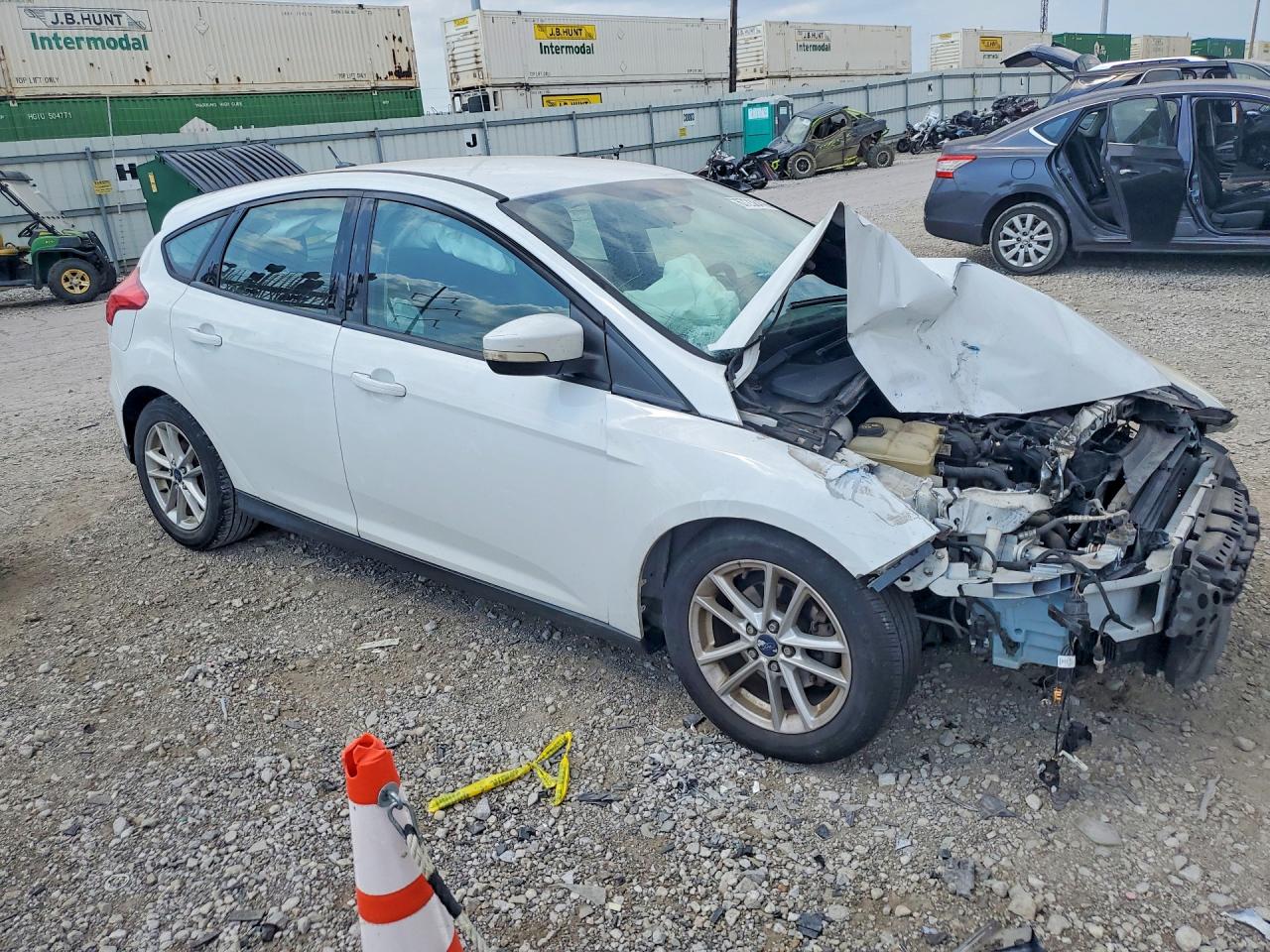 2016 FORD FOCUS SE — снимка 4