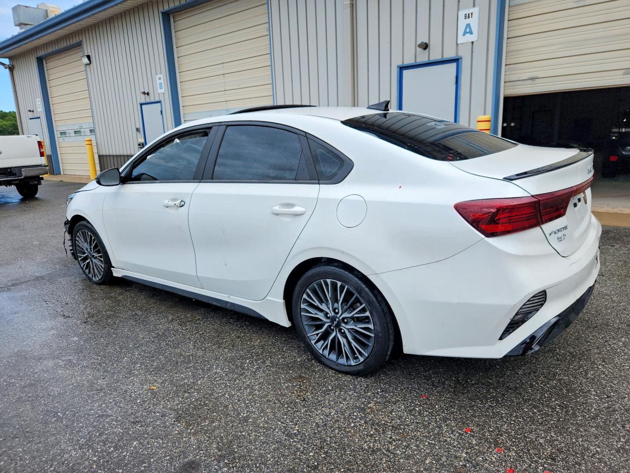 2023 KIA FORTE GT LINE — снимка 2