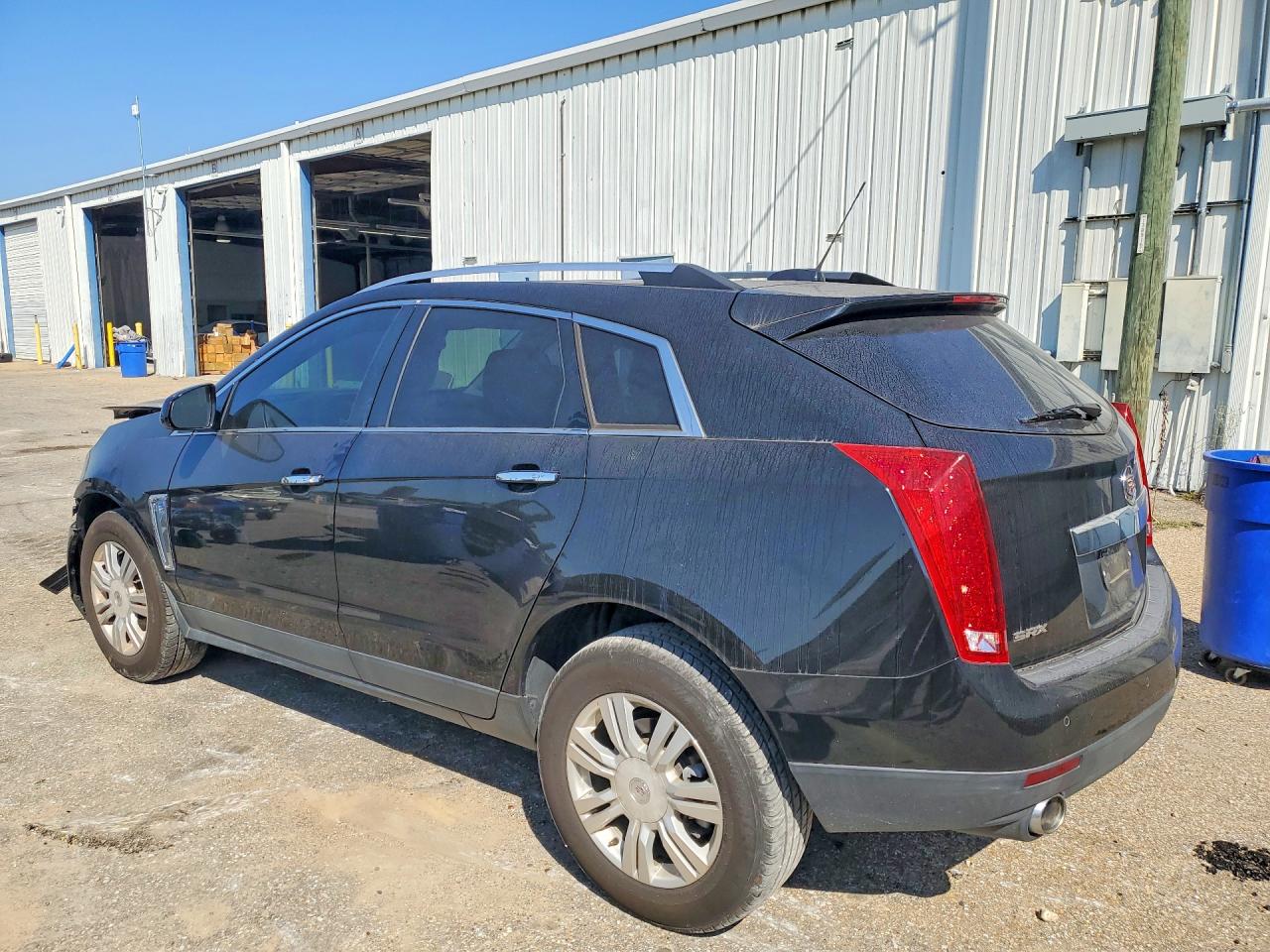 2016 CADILLAC SRX LUXURY COLLECTION — photo 2
