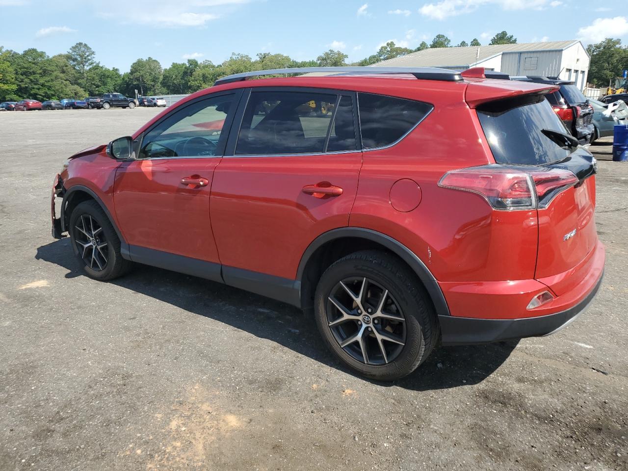 2017 TOYOTA RAV4 SE — снимка 2