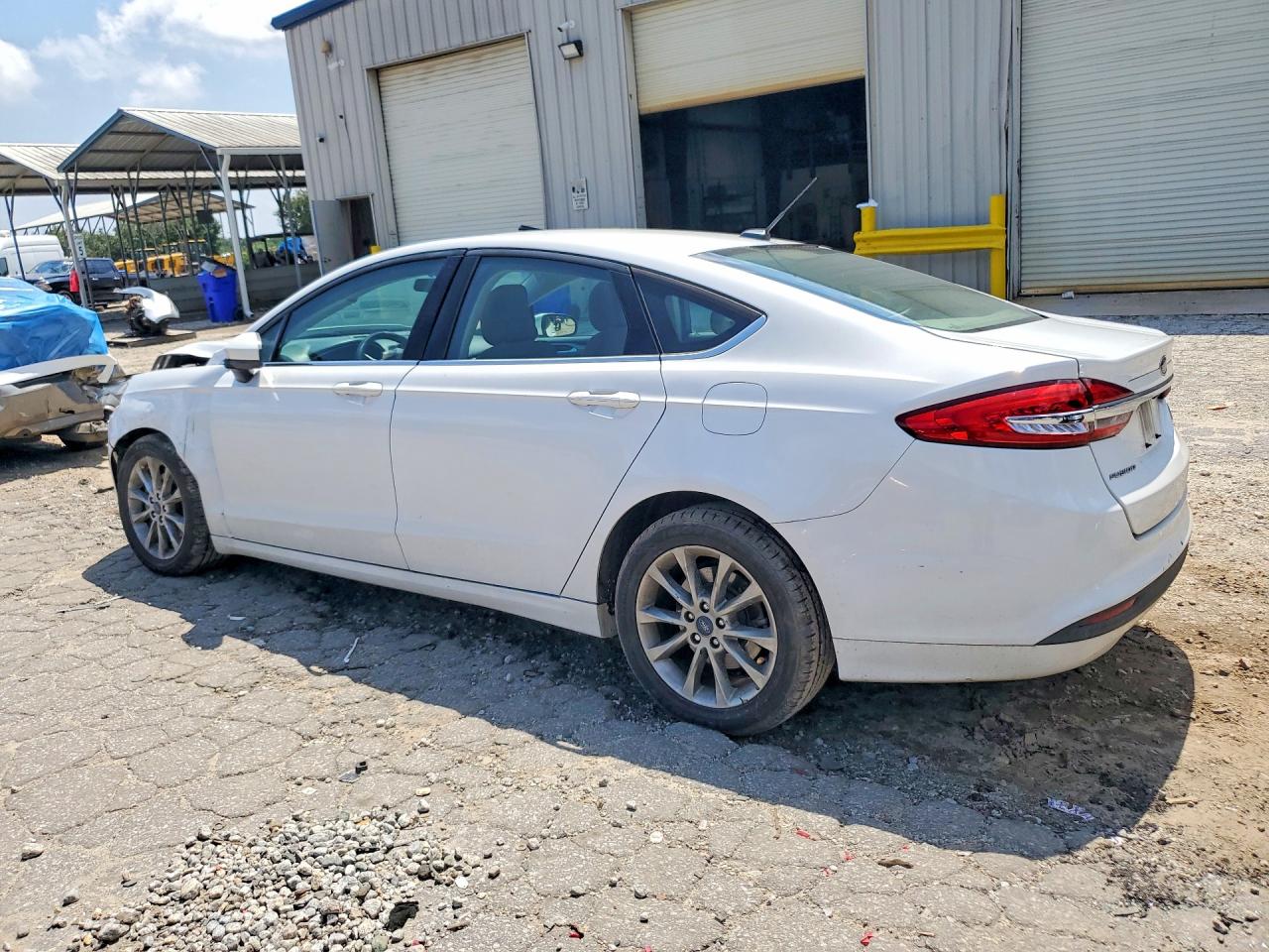 2017 FORD FUSION SE — снимка 2