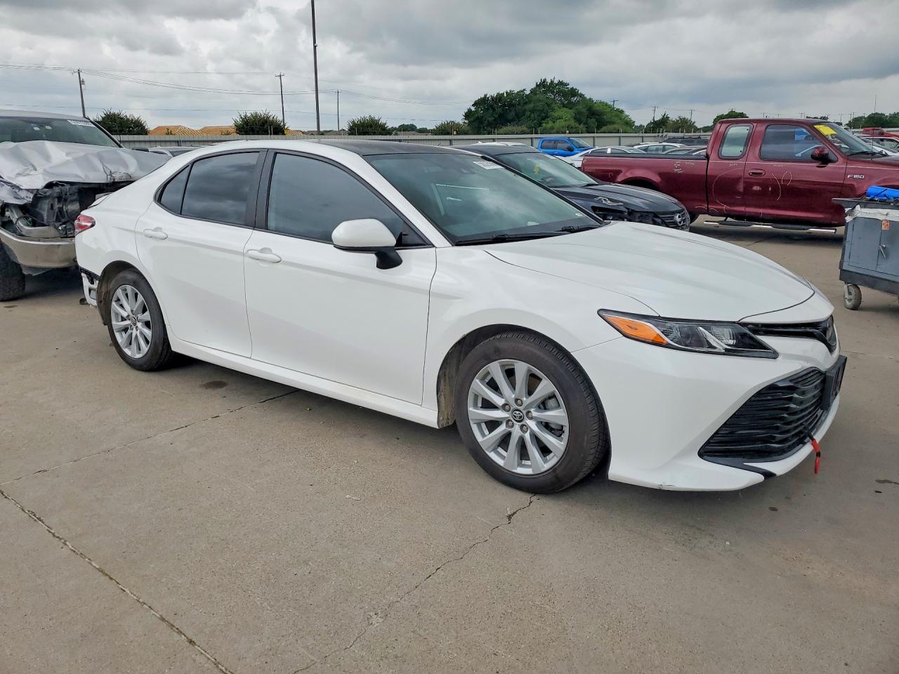 2020 TOYOTA CAMRY LE — снимка 4