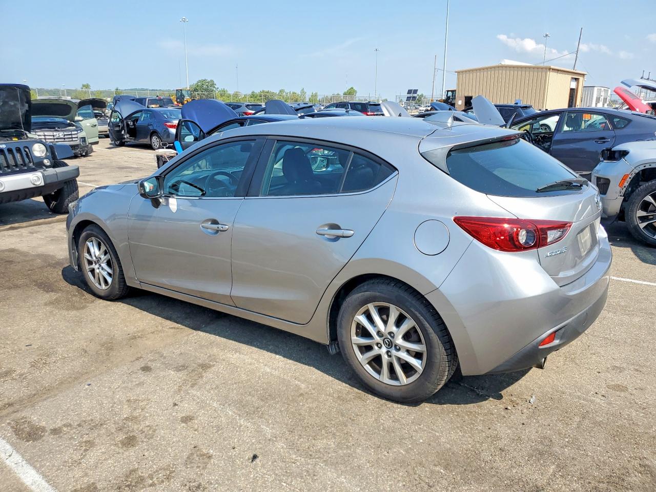 2016 MAZDA 3 GRAND TOURING — снимка 2