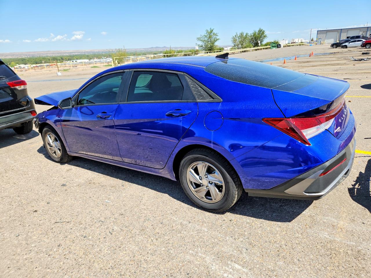 2024 HYUNDAI ELANTRA SE — снимка 2