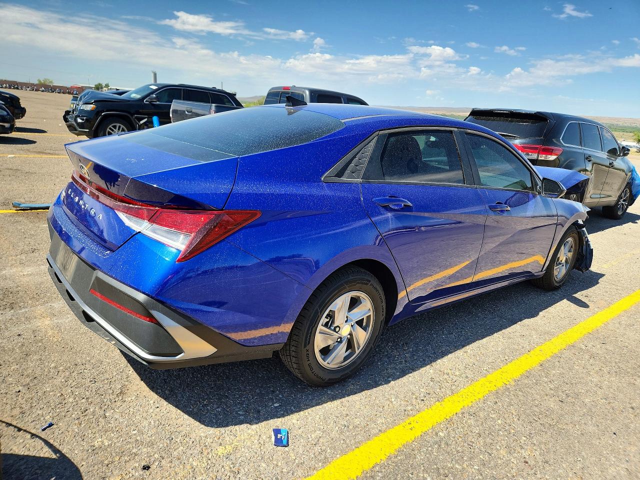 2024 HYUNDAI ELANTRA SE — снимка 3
