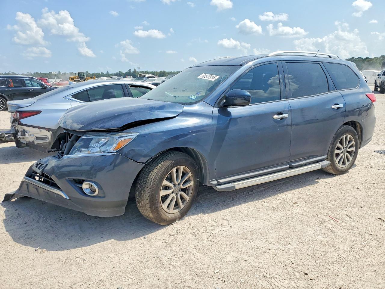 2016 NISSAN PATHFINDER S