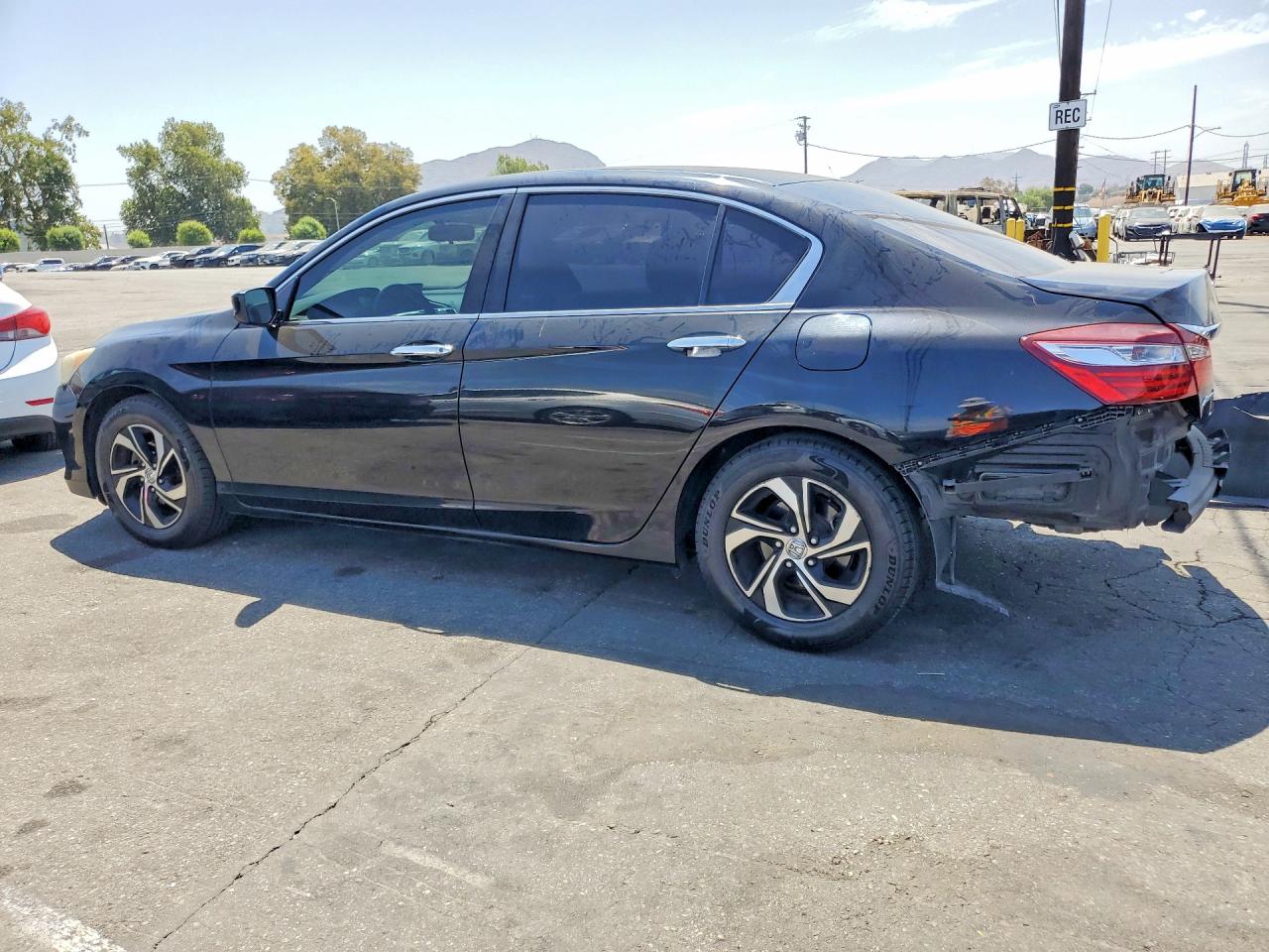2016 HONDA ACCORD LX — снимка 2