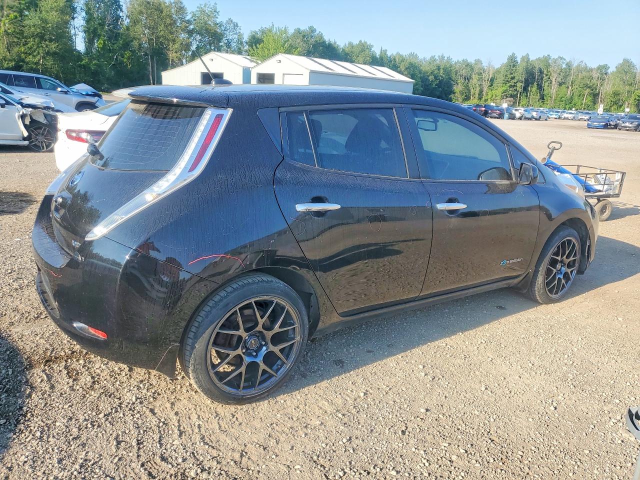 2015 NISSAN LEAF S — снимка 3