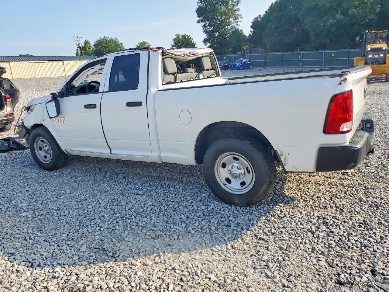 2017 RAM 1500 — снимка 2