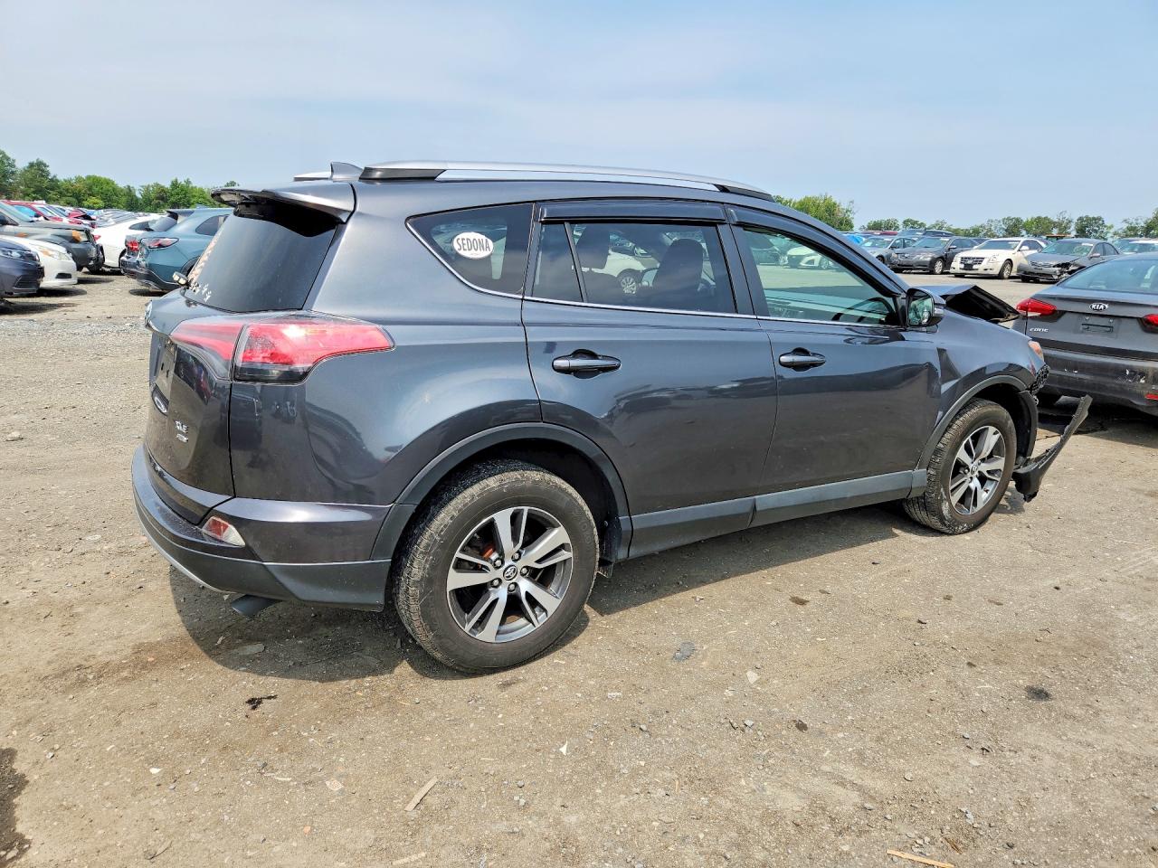 2018 TOYOTA RAV4 XLE — снимка 3