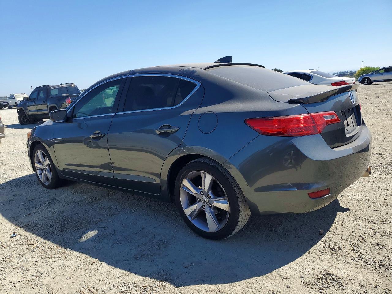 2014 ACURA ILX 20 — снимка 2