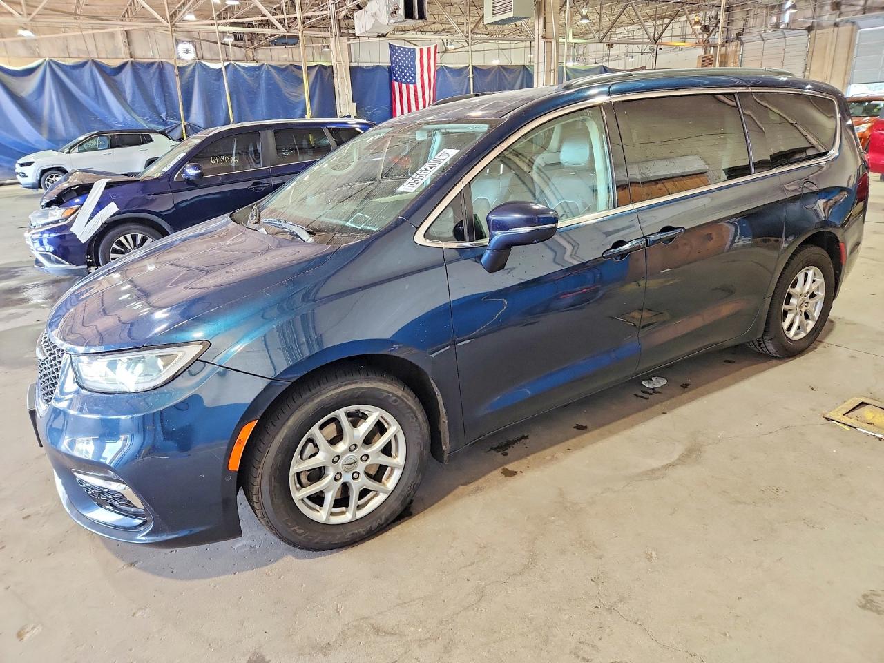 2022 CHRYSLER PACIFICA TOURING L
