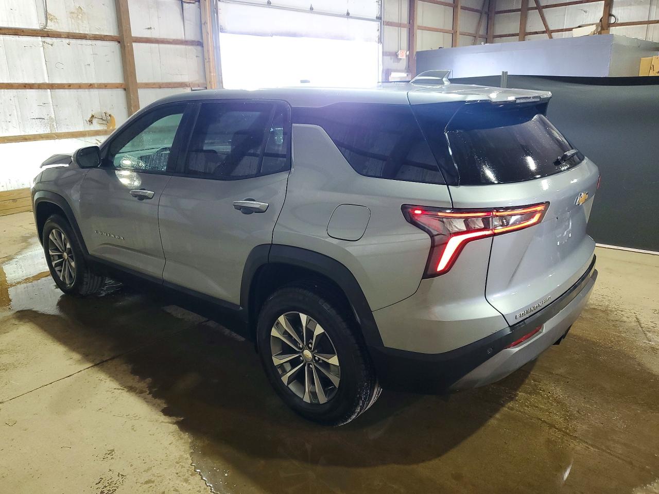 2026 CHEVROLET EQUINOX LT — снимка 2
