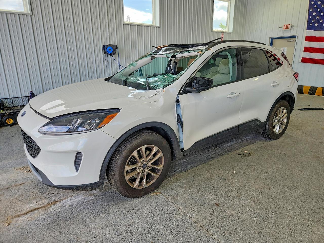 2021 FORD ESCAPE SE