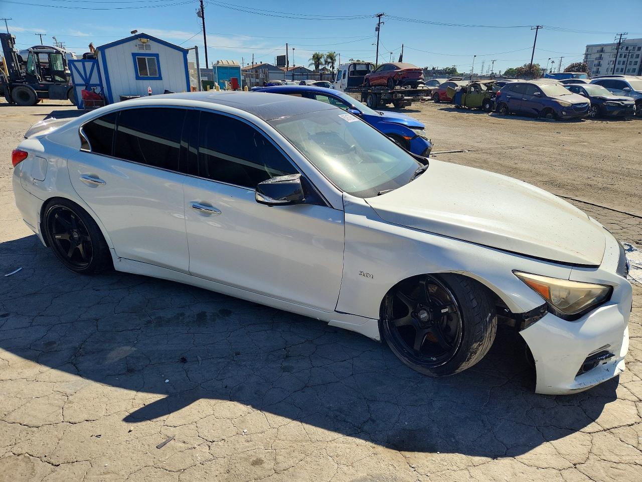 2016 INFINITI Q50 3.0T PREMIUM — снимка 4