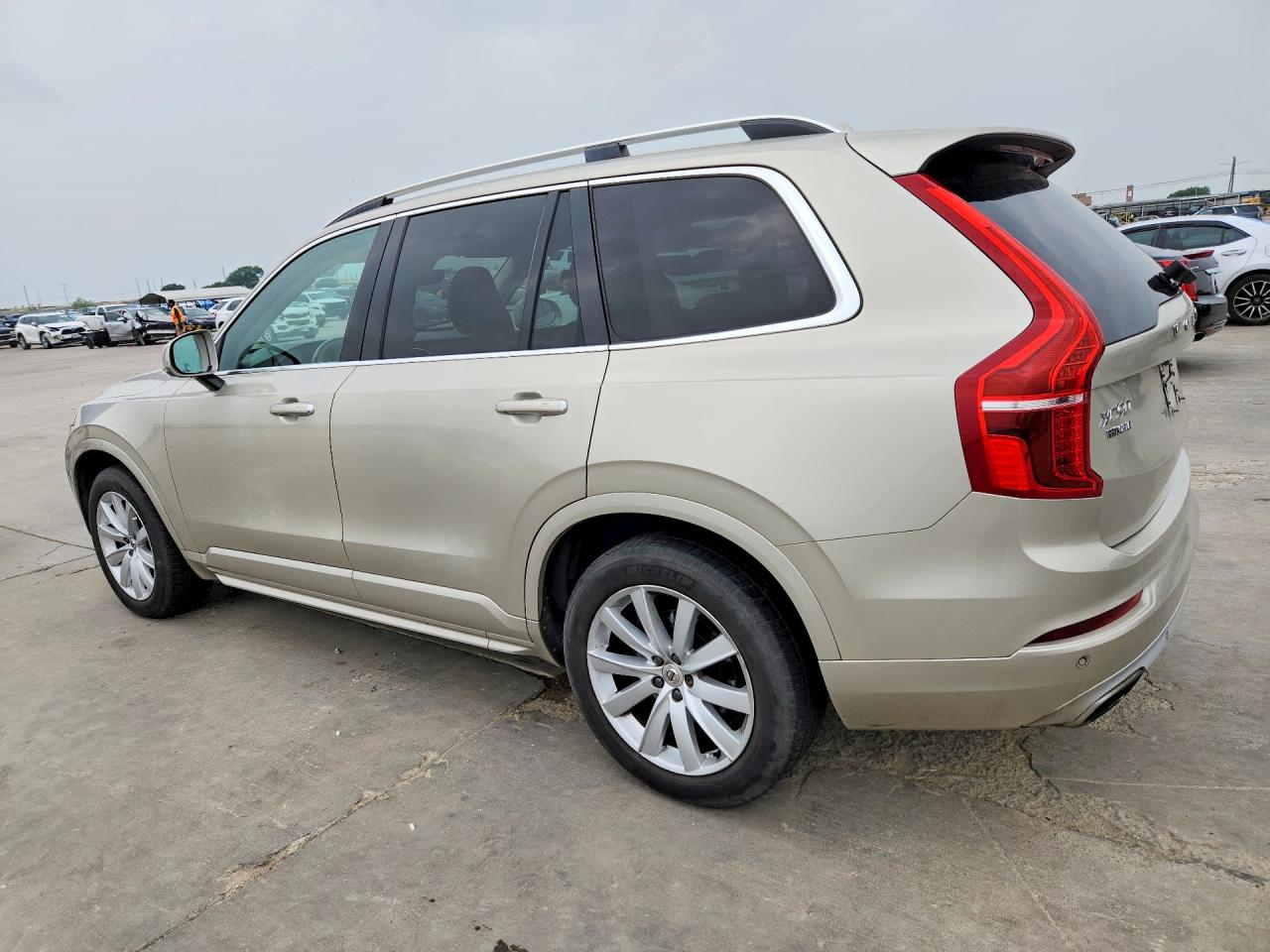 2016 VOLVO XC90 T6 — снимка 2