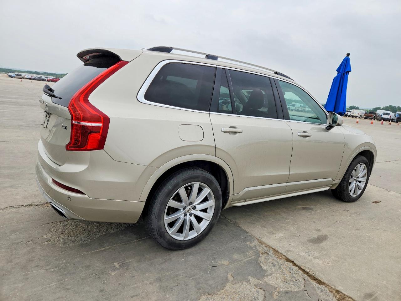 2016 VOLVO XC90 T6 — снимка 3