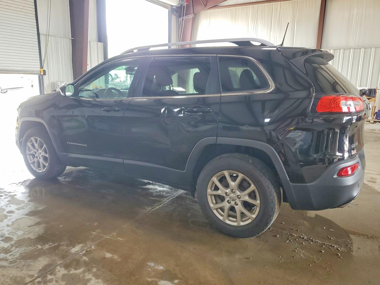 2017 JEEP CHEROKEE LATITUDE — снимка 2