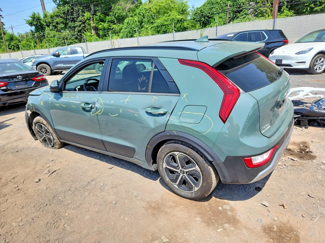 2025 KIA NIRO EX — снимка 2