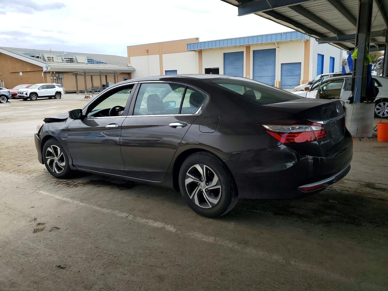 2016 HONDA ACCORD LX — снимка 2