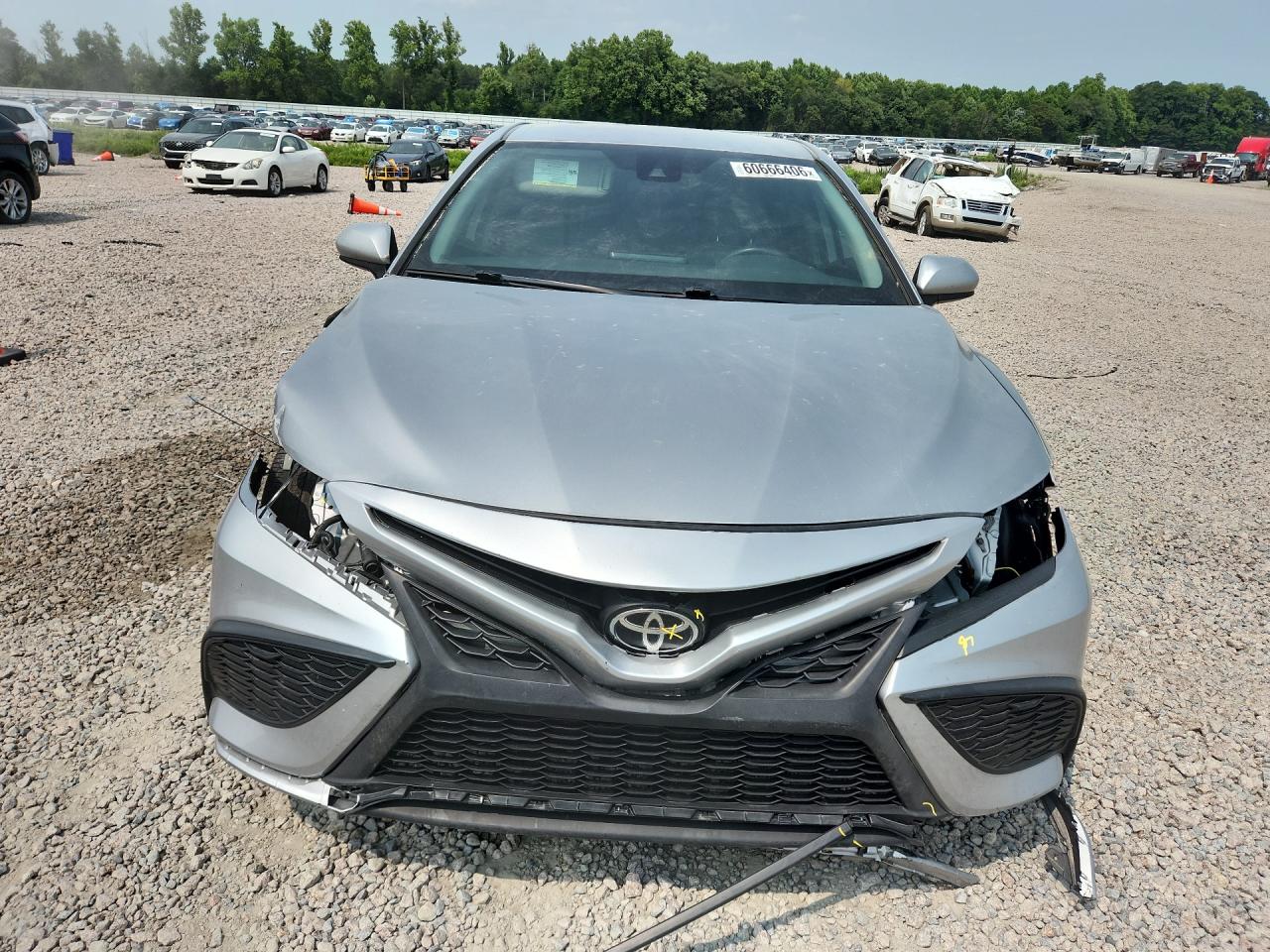 2021 TOYOTA CAMRY SE — снимка 5