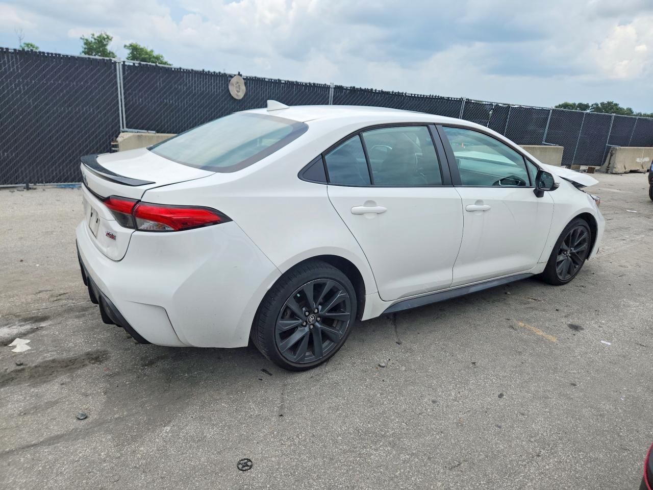 2023 TOYOTA COROLLA XSE — снимка 3