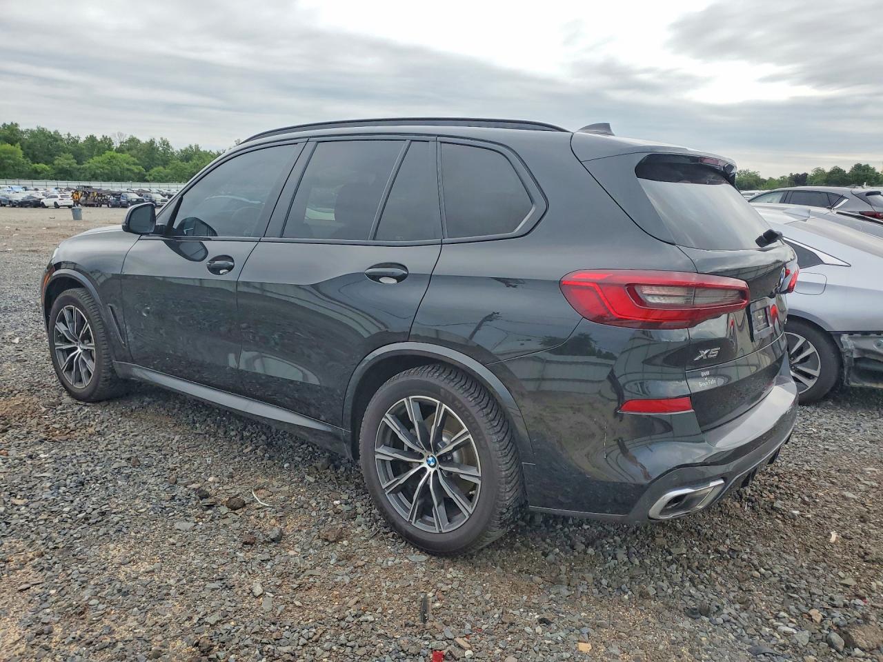 2019 BMW X5 XDRIVE50I — снимка 2