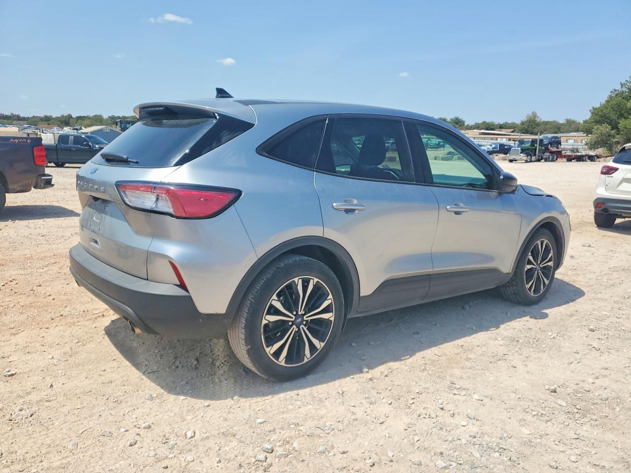 2021 FORD ESCAPE SE — снимка 3