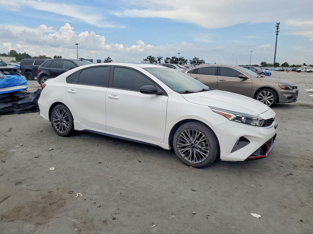 2023 KIA FORTE GT LINE — снимка 4