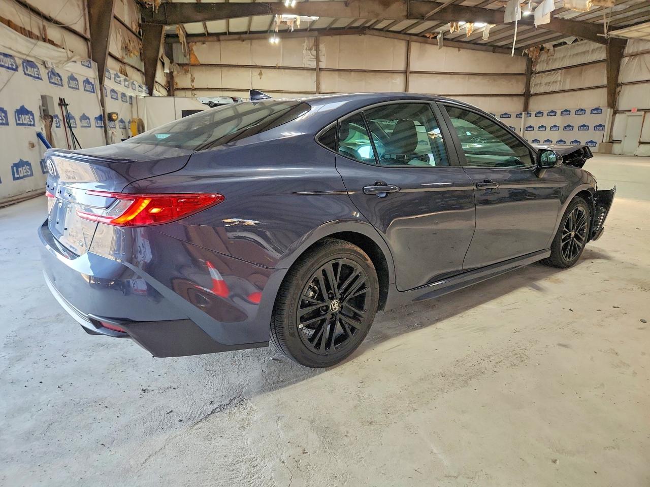 2026 TOYOTA CAMRY SE — снимка 3