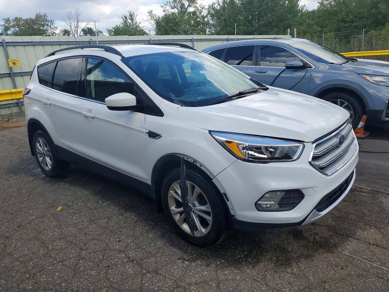 2018 FORD ESCAPE SE — снимка 4