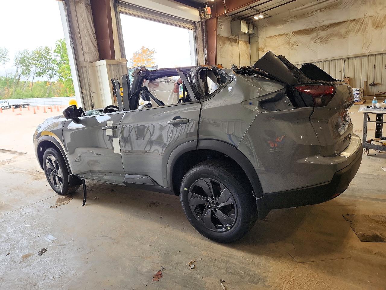 2026 NISSAN ROGUE SV — снимка 2