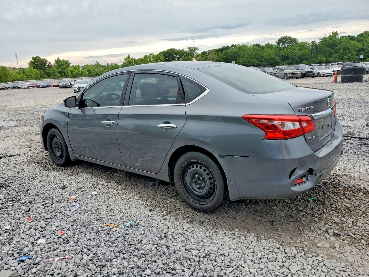 2017 NISSAN SENTRA S — снимка 2