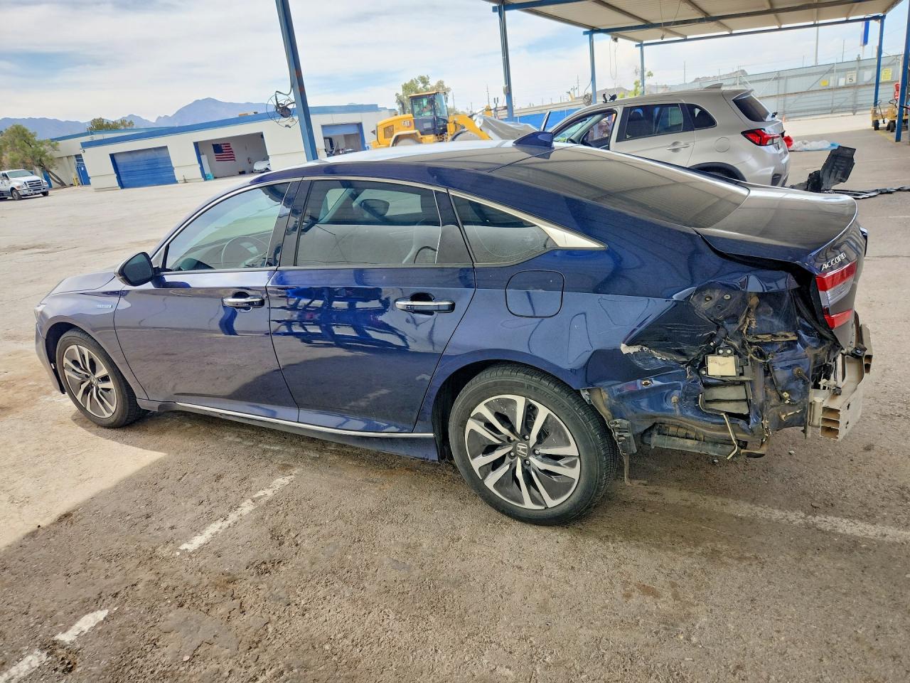 2020 HONDA ACCORD TOURING HYBRID — снимка 2