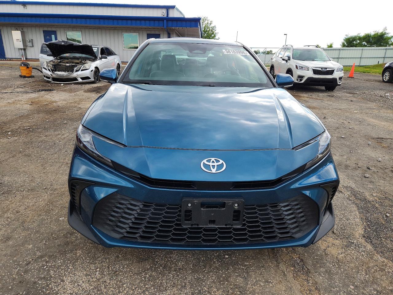 2025 TOYOTA CAMRY SE — снимка 5