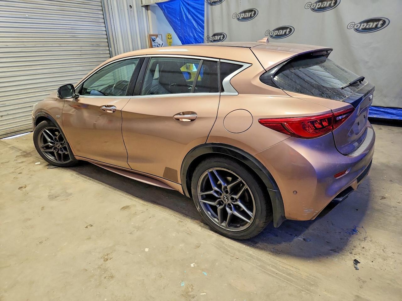 2017 INFINITI QX30 SPORT — снимка 2