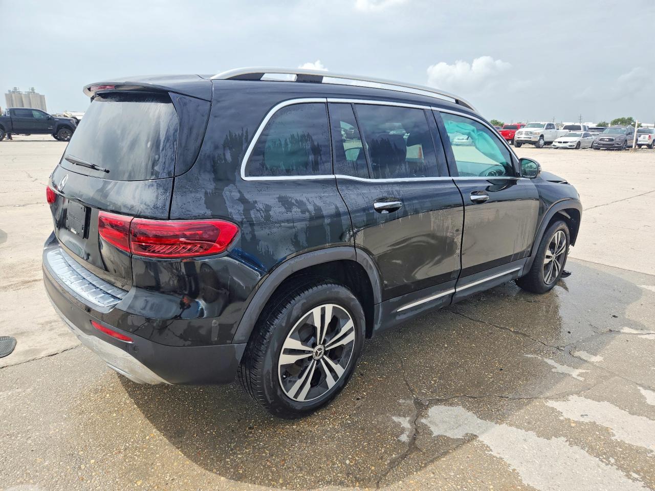 2025 MERCEDES-BENZ GLB 250 — снимка 3