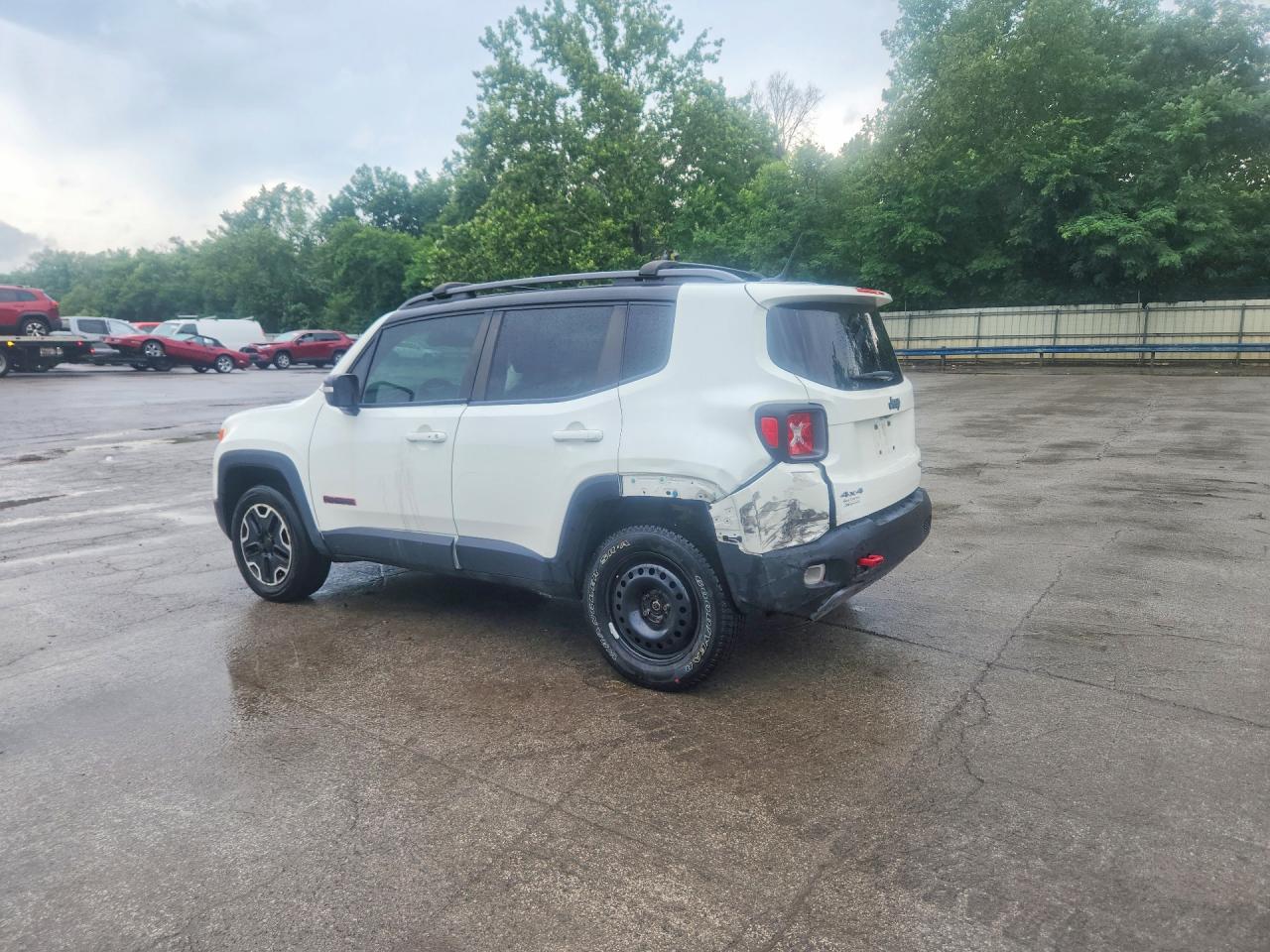 2015 JEEP RENEGADE TRAILHAWK — снимка 2