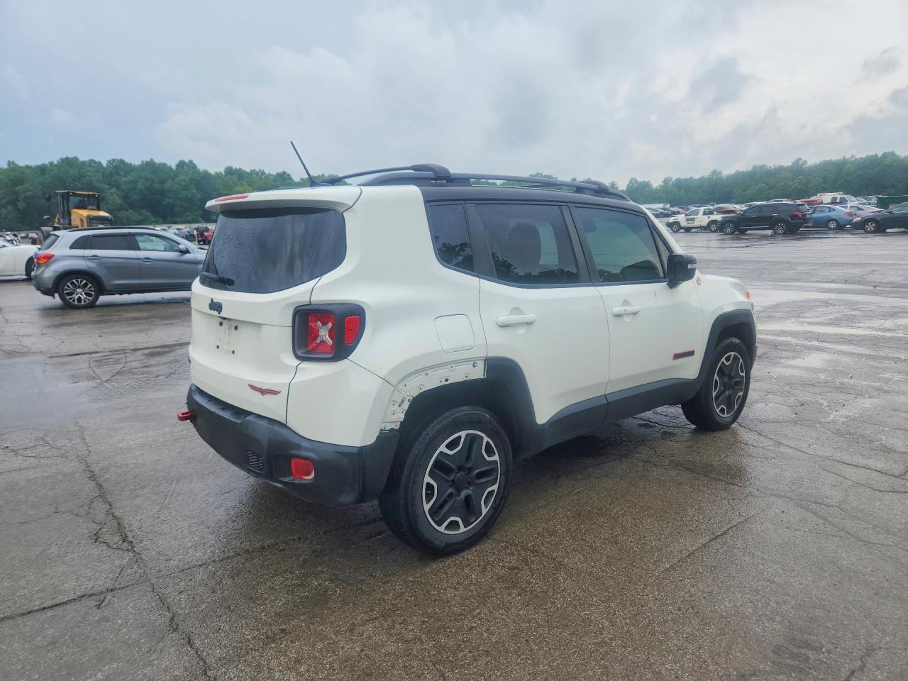 2015 JEEP RENEGADE TRAILHAWK — снимка 3