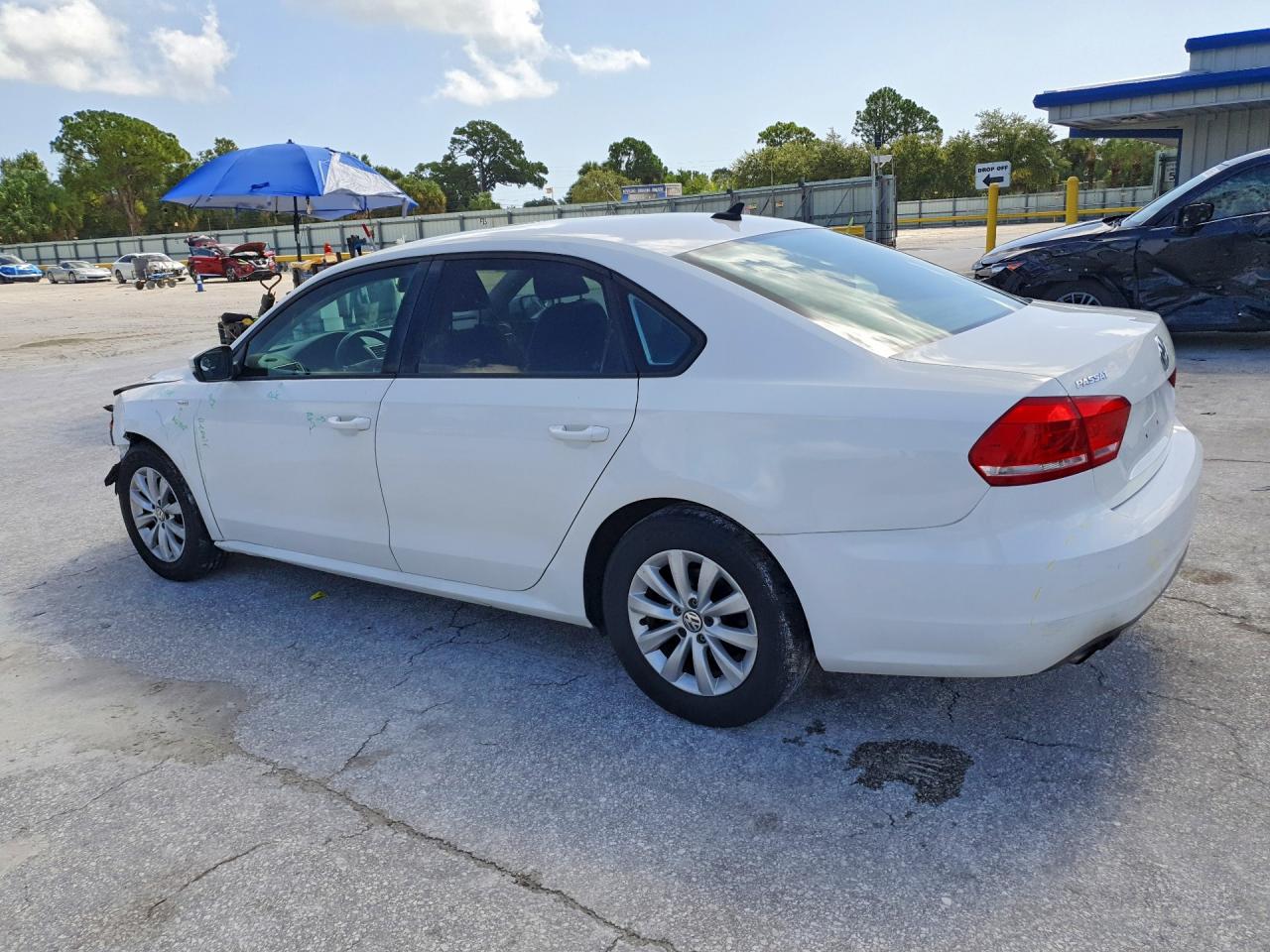 2015 VOLKSWAGEN PASSAT S — снимка 2