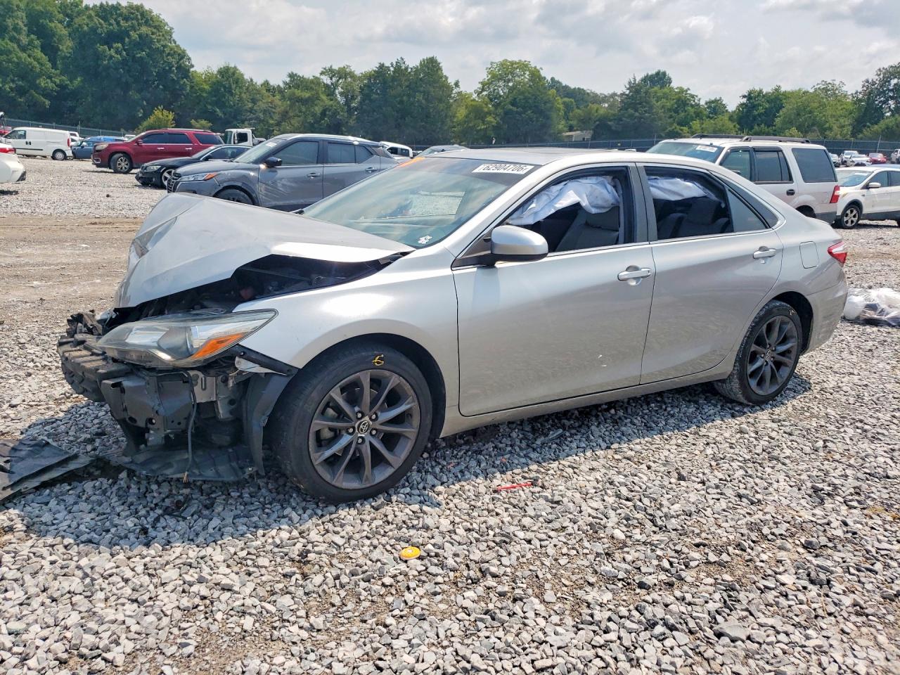 2015 TOYOTA CAMRY XSE