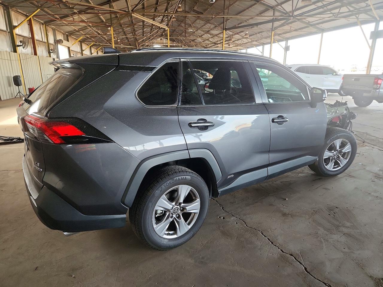 2022 TOYOTA RAV4 LE — снимка 3