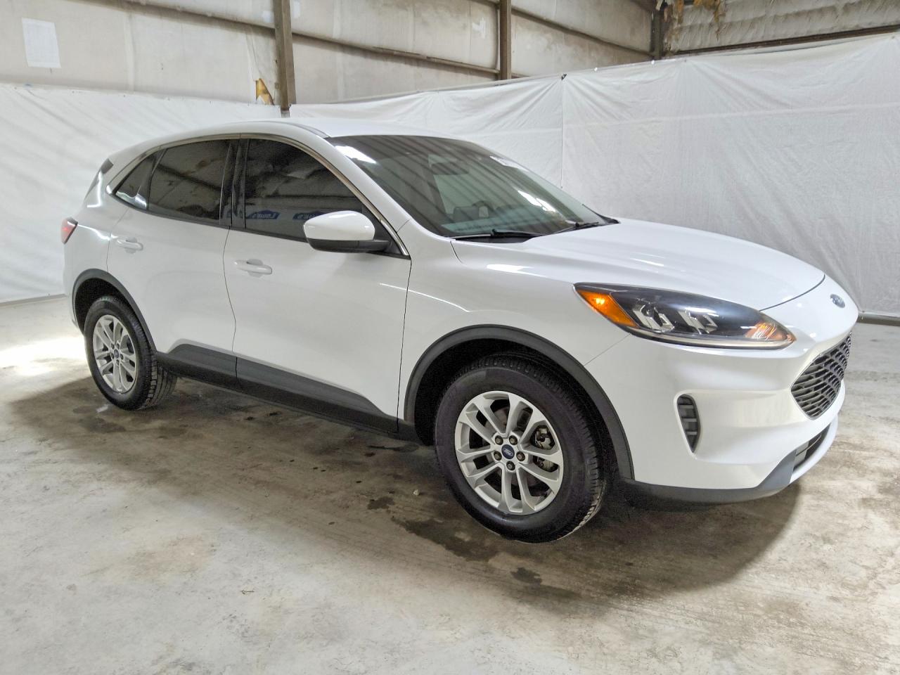 2021 FORD ESCAPE SE — снимка 4